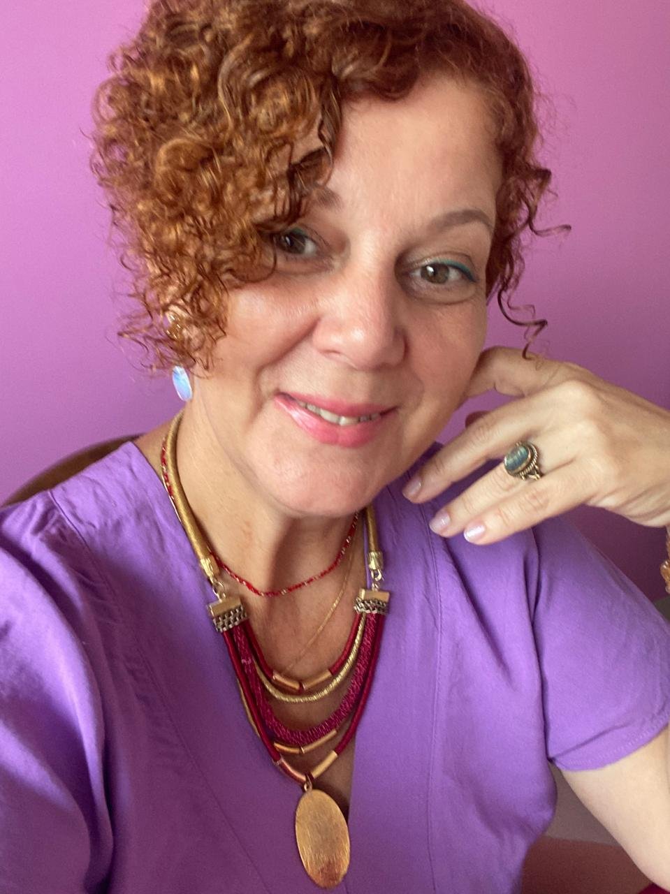 Início foto pessoa kris tarotista